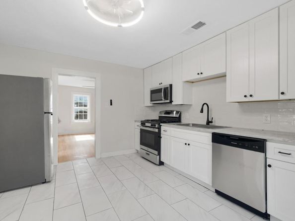 2808  Chenault Street , Fort Worth Texas 76111