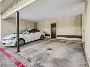 9607  Walnut Street  11107, Dallas Texas 75243