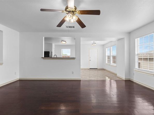 6163  Balcony Lane , Dallas Texas 75241