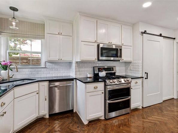 6031  Winton Street , Dallas Texas 75206