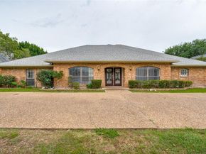 7028  Nicki Street , Dallas Texas 75252