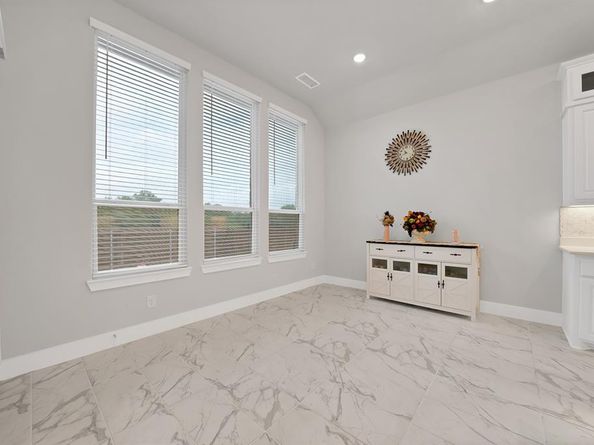 1927  Holly Oak Way , Fate Texas 75087