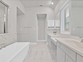 1927  Holly Oak Way , Fate Texas 75087
