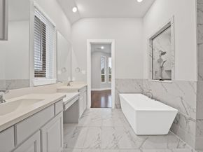 1927  Holly Oak Way , Fate Texas 75087