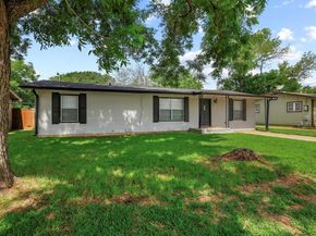 805  Mulkey Lane , Denton Texas 76209