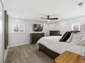 2129  Goerte Drive , Grand Prairie Texas 75051