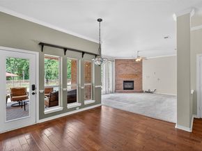 2409  Summer Court , Arlington Texas 76001