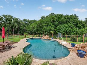2409  Summer Court , Arlington Texas 76001