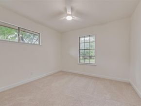 1211  Robin Glen Drive , Dallas Texas 75232