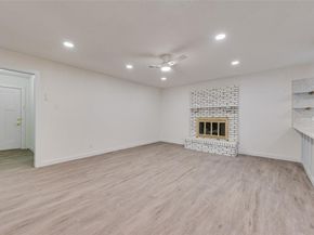 1211  Robin Glen Drive , Dallas Texas 75232