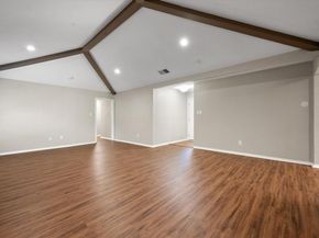 2811  Valparaiso Trail , Arlington Texas 76017