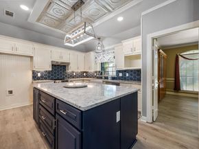 6806  Thornbird Lane , Arlington Texas 76001
