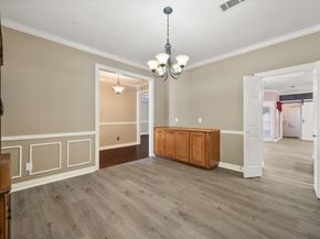 6806  Thornbird Lane , Arlington Texas 76001
