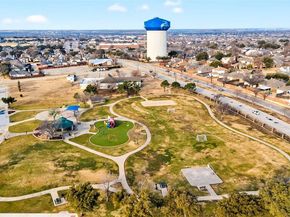 1316  Royal Palm Lane , Carrollton Texas 75007