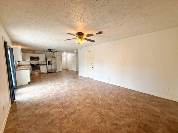 2424  Dorrington Drive , Dallas Texas 75228