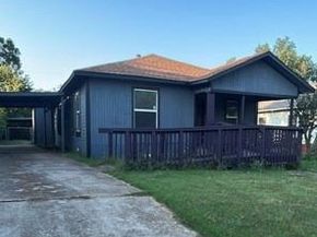 1038 E Maddox Avenue , Fort Worth Texas 76104