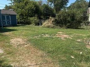 1038 E Maddox Avenue , Fort Worth Texas 76104