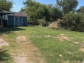 1038 E Maddox Avenue , Fort Worth Texas 76104