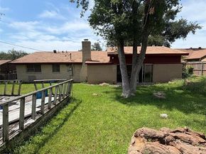 8012  Chapin Road , Benbrook Texas 76116