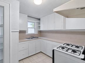 3850  Harley Avenue , Fort Worth Texas 76107