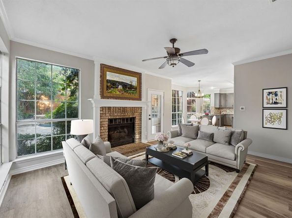 1088 W Winding Creek Drive , Grapevine Texas 76051