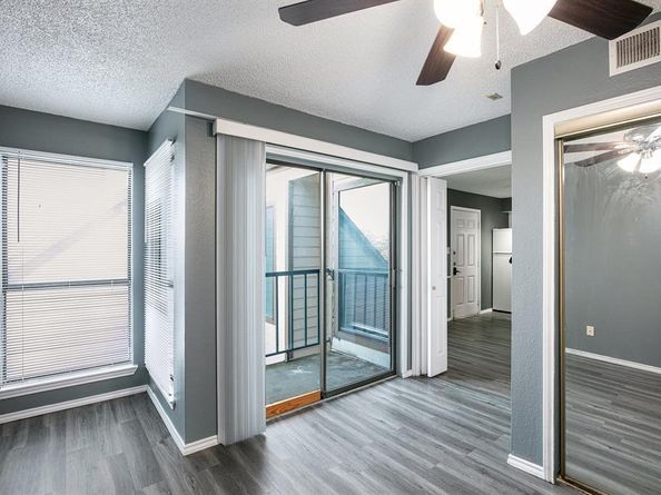 2311  Balsam Drive  H307, Arlington Texas 76006