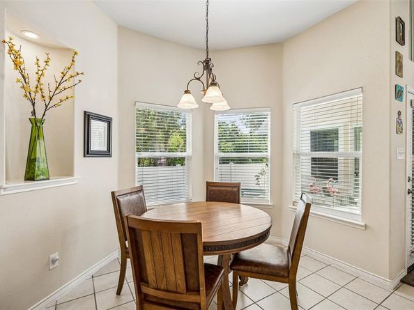 901  Wenk Drive , Aubrey Texas 76227