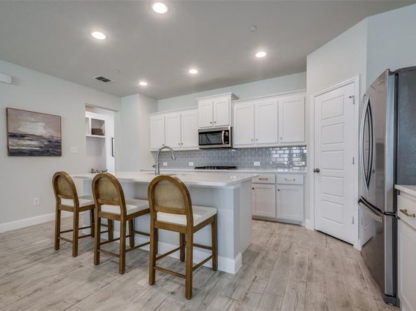3048  Tall Pine Lane , Corinth Texas 76210