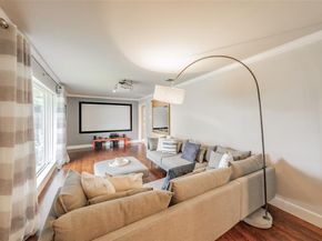 3249  Regent Drive , Dallas Texas 75229