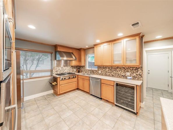 3249  Regent Drive , Dallas Texas 75229