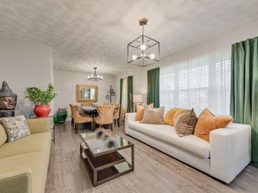 4307  Oak Trail , Dallas Texas 75232