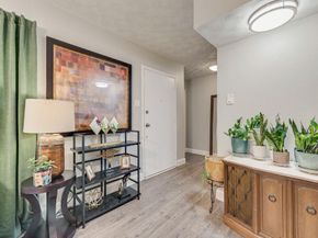 4307  Oak Trail , Dallas Texas 75232