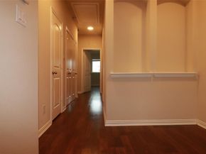 913  Shelby Lane , Lewisville Texas 75056