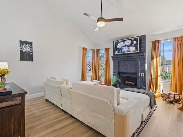 3925  Bond Street , Rowlett Texas 75088