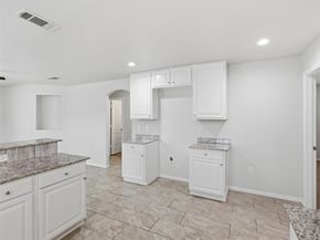 1400  Stewart Street , Fort Worth Texas 76104