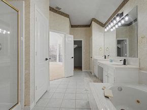 4706  Coventry Lane , Arlington Texas 76017