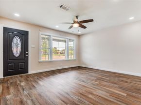 7812  Bruton Road , Dallas Texas 75217