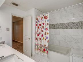 1206  Riverchase Lane  251, Arlington Texas 76011