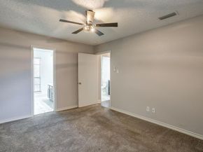 1206  Riverchase Lane  251, Arlington Texas 76011