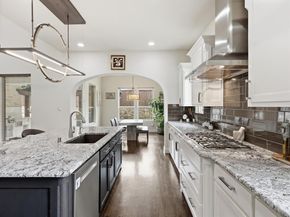 2724  Dames Lane , Irving Texas 75063