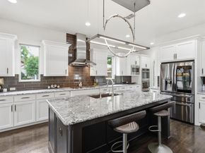 2724  Dames Lane , Irving Texas 75063