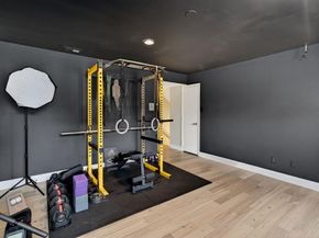 6353  Southpoint Drive , Dallas Texas 75248