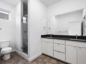 427 W 10th Street Street  502, Dallas Texas 75208
