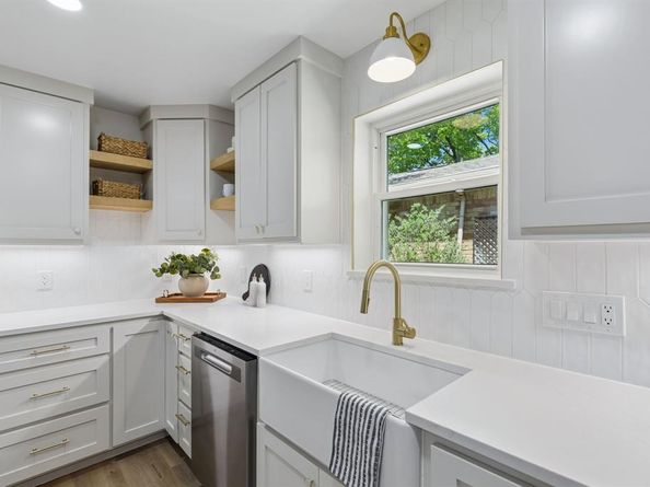 12124  Dixfield Drive , Dallas Texas 75218