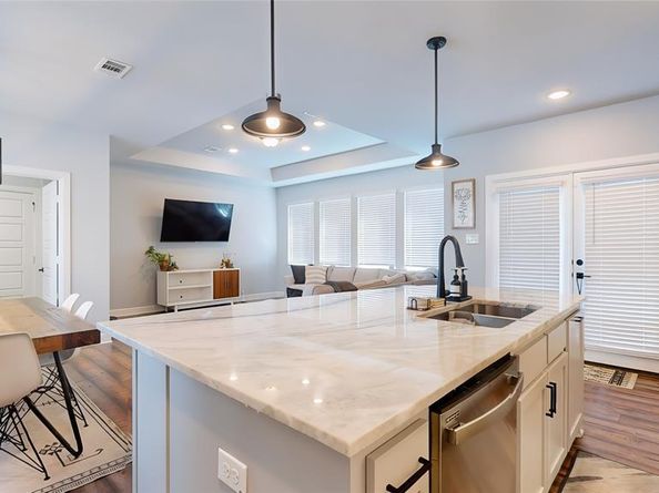 1521  Kessler Drive , Carrollton Texas 75006