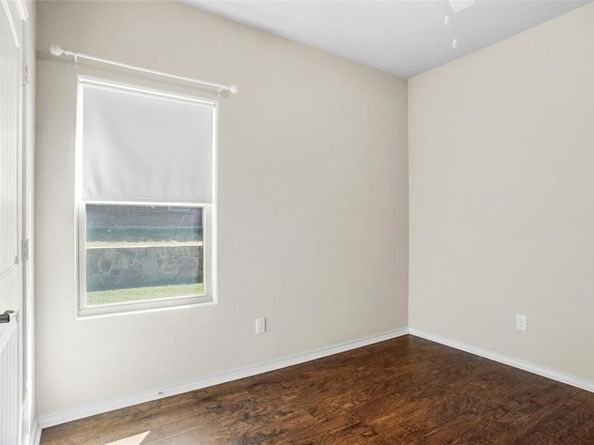 1221  Glenwood Drive , Azle Texas 76020