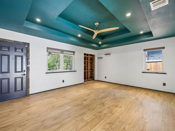 2749  Buna Drive , Dallas Texas 75211