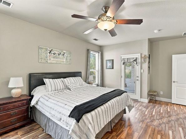 1909  Nancy Jane Circle , Garland Texas 75043
