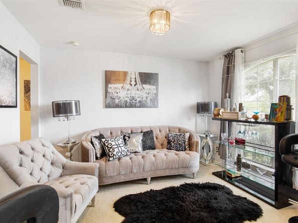 141  Buffalo Creek Drive , DeSoto Texas 75115