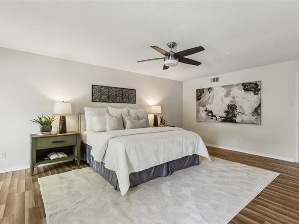 6908  Heatherknoll Drive , Dallas Texas 75248